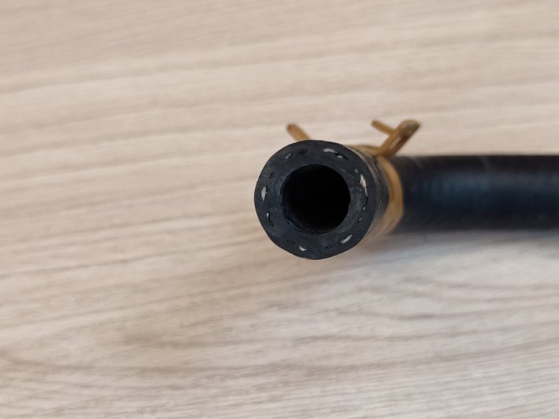 Шланг вакуумного усилителя