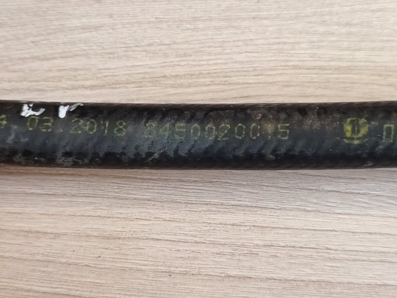 Шланг вакуумного усилителя