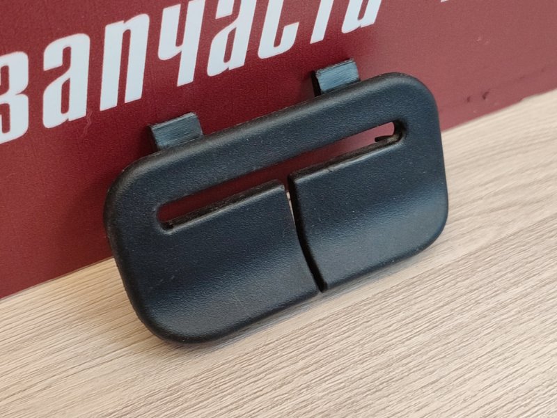 Направляющая ремня безопасности