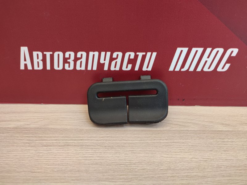 Направляющая ремня безопасности