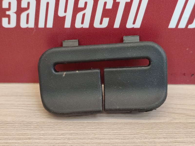 Направляющая ремня безопасности