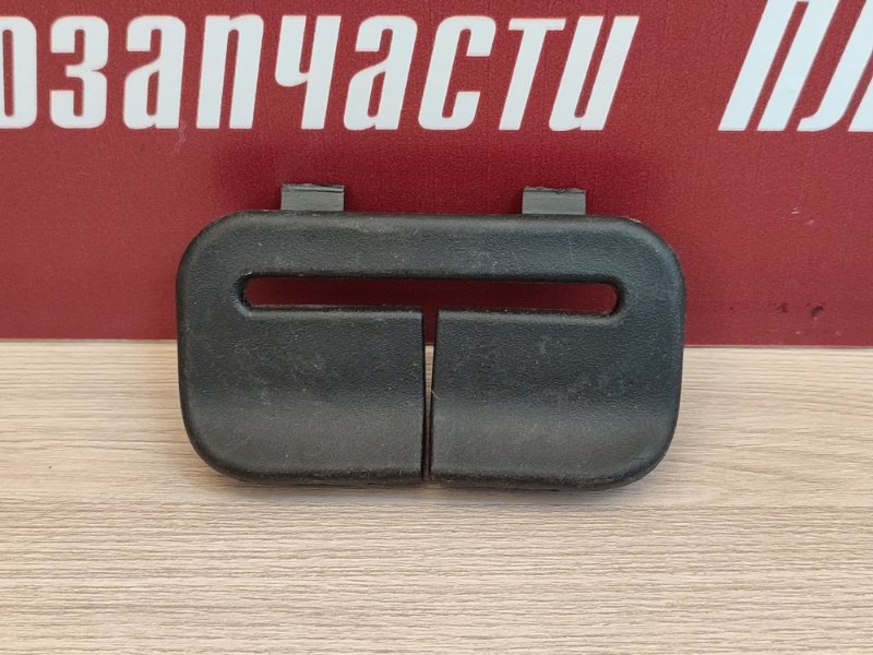 Направляющая ремня безопасности