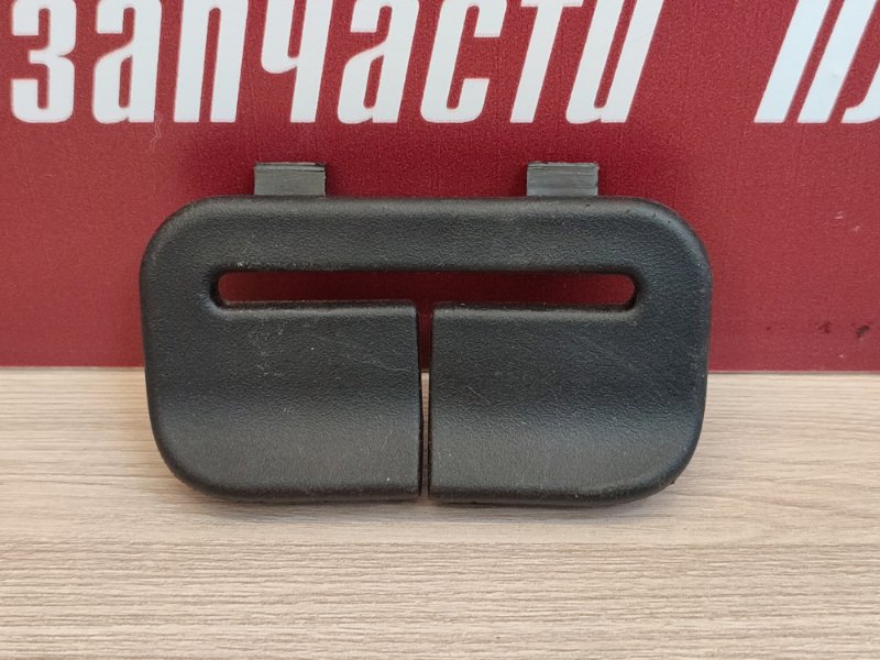 Направляющая ремня безопасности