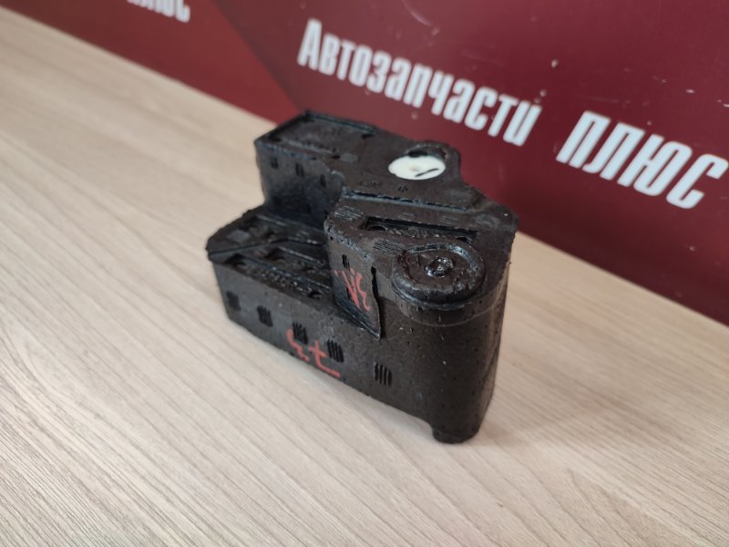 Абсорбер двери