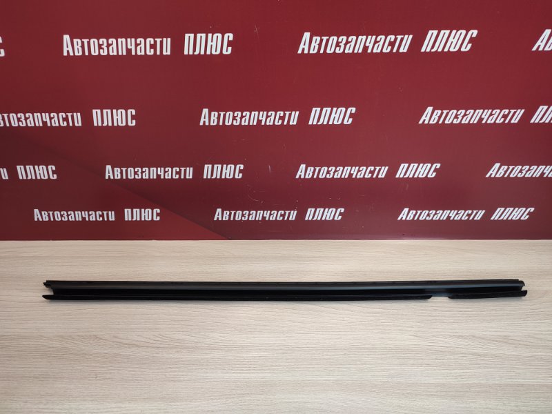 Уплотнитель стекла двери внутренний