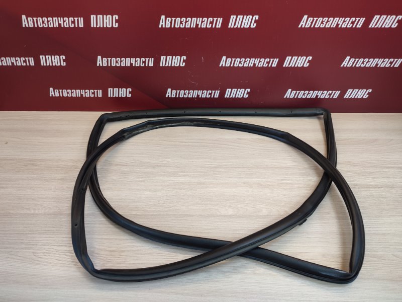 Уплотнитель двери