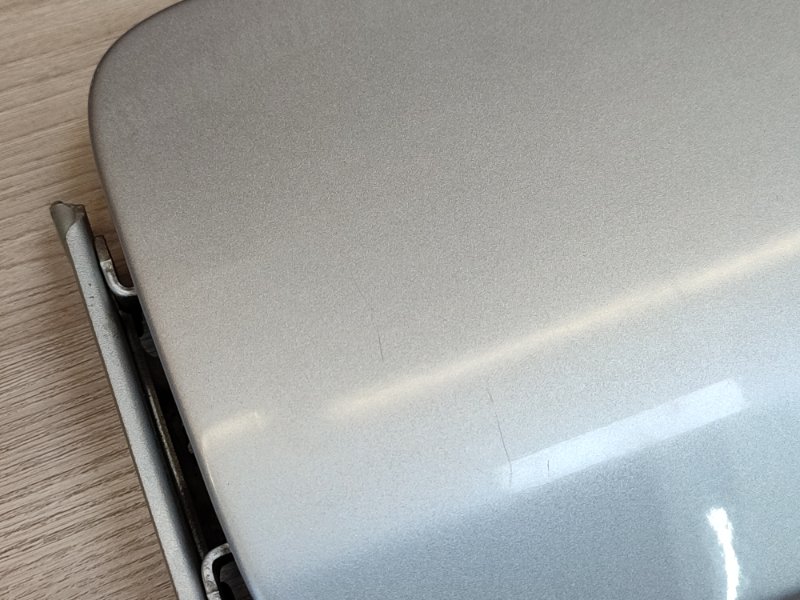 Лючок бензобака