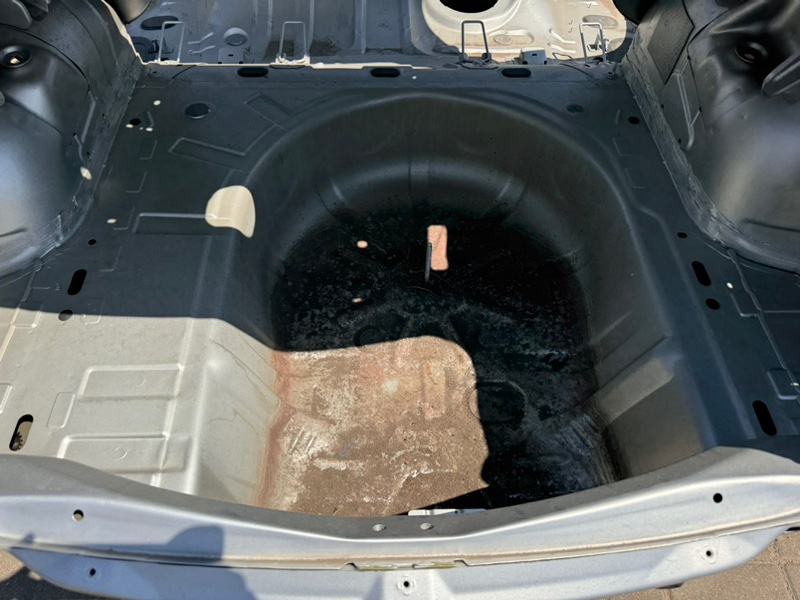 Задняя панель