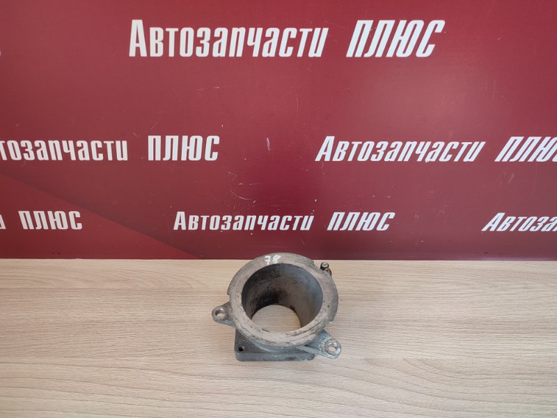 Фланец дроссельной заслонки