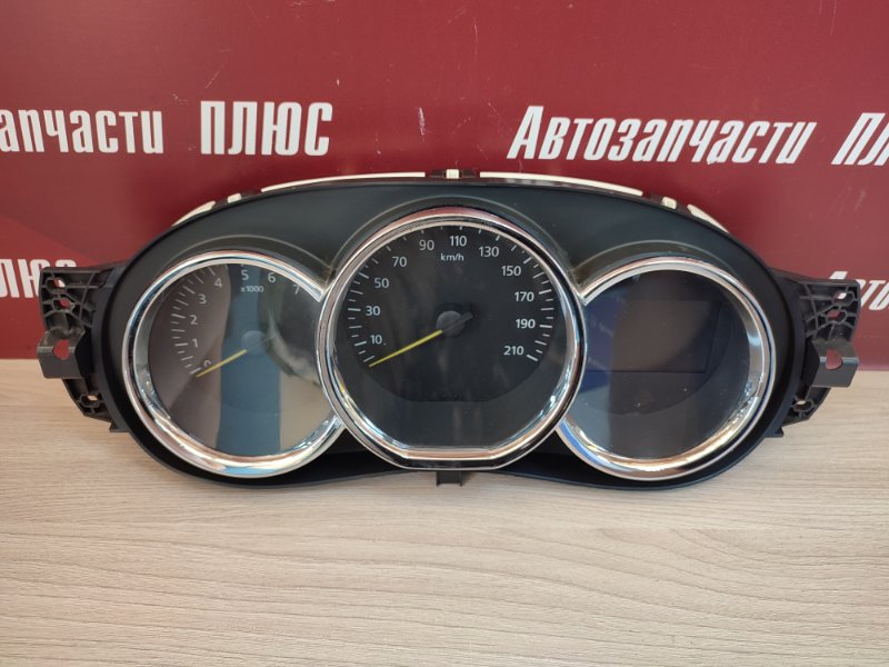 Щиток приборов