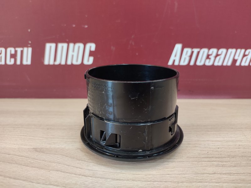 Воздушный дефлектор салона