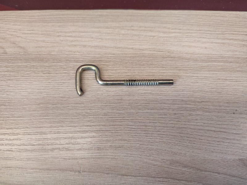 Тяга замка багажника