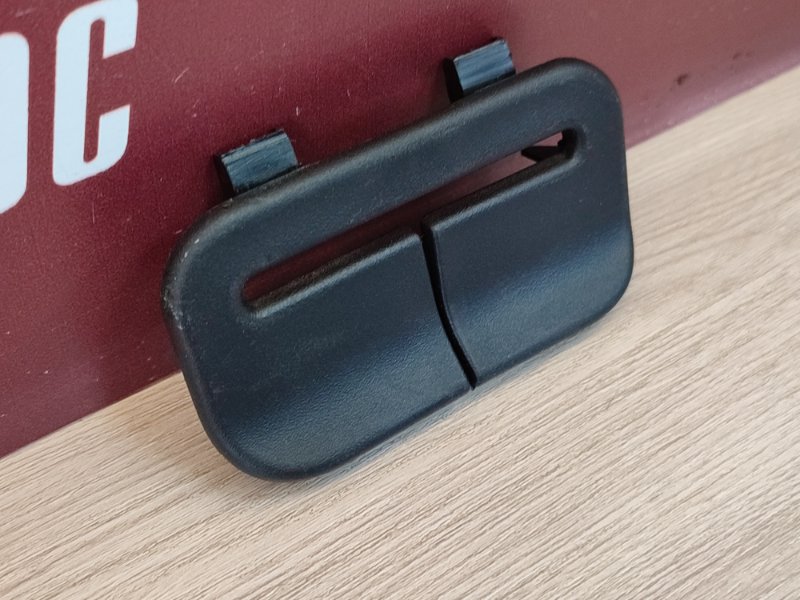 Направляющая ремня безопасности