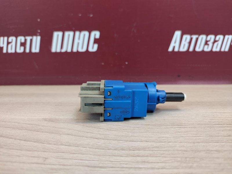 Датчик педали сцепления