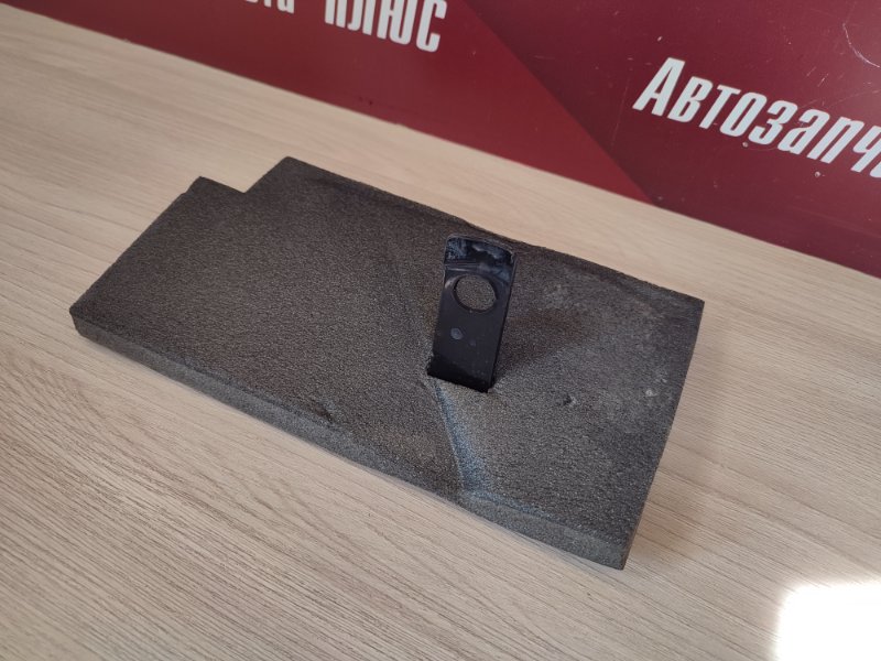 Пыльник крыла