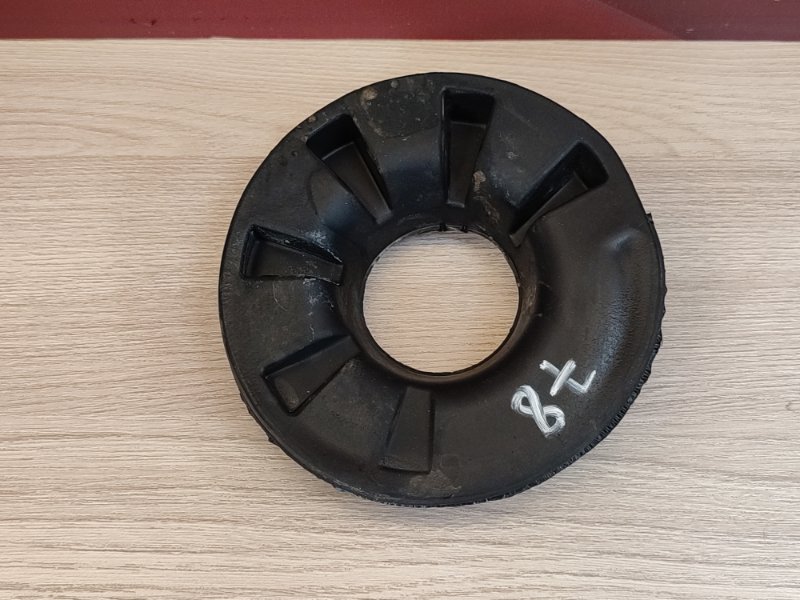 Верхняя опора    пружины