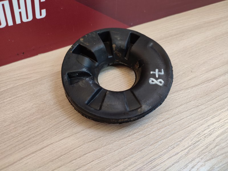 Верхняя опора    пружины