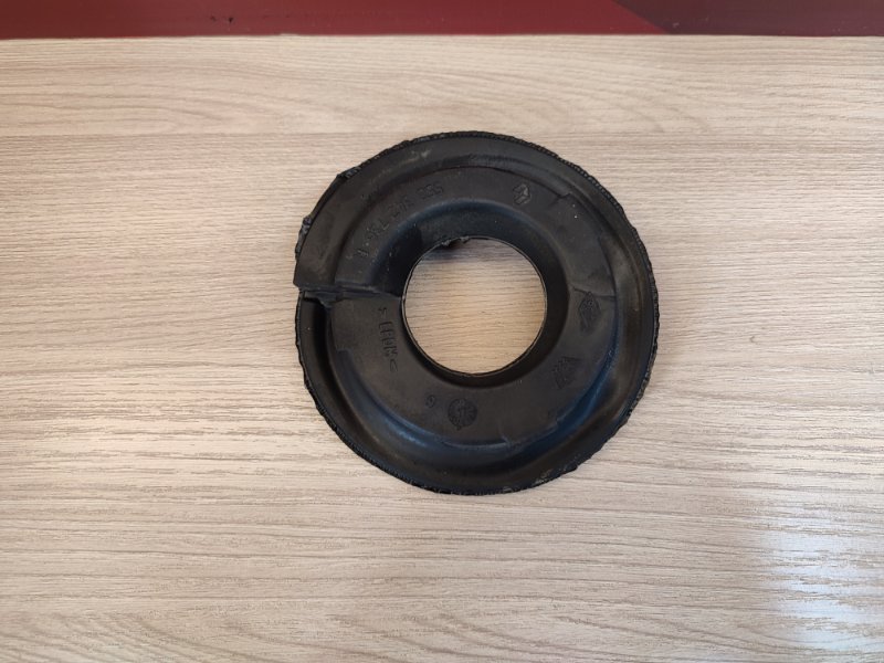 Верхняя опора    пружины