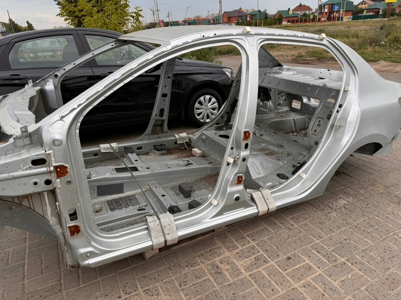 средняя стойка