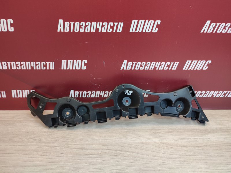 Кронштейн бампера