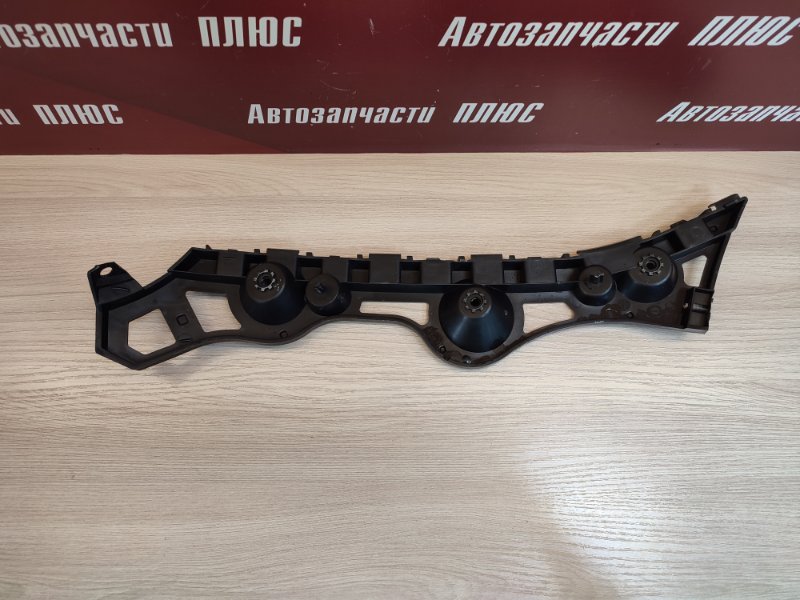 Кронштейн бампера