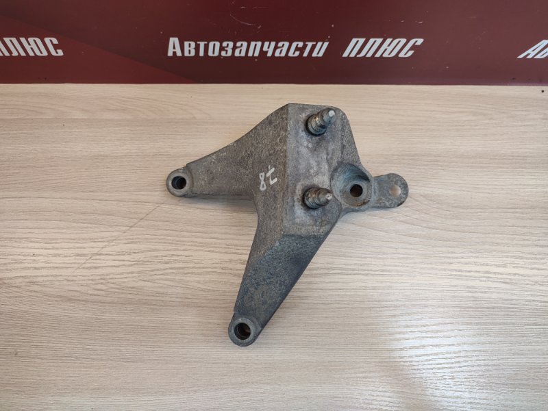 Кронштейн кпп