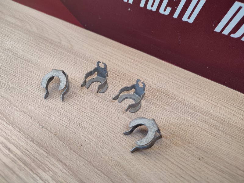 Кронштейн форсунки