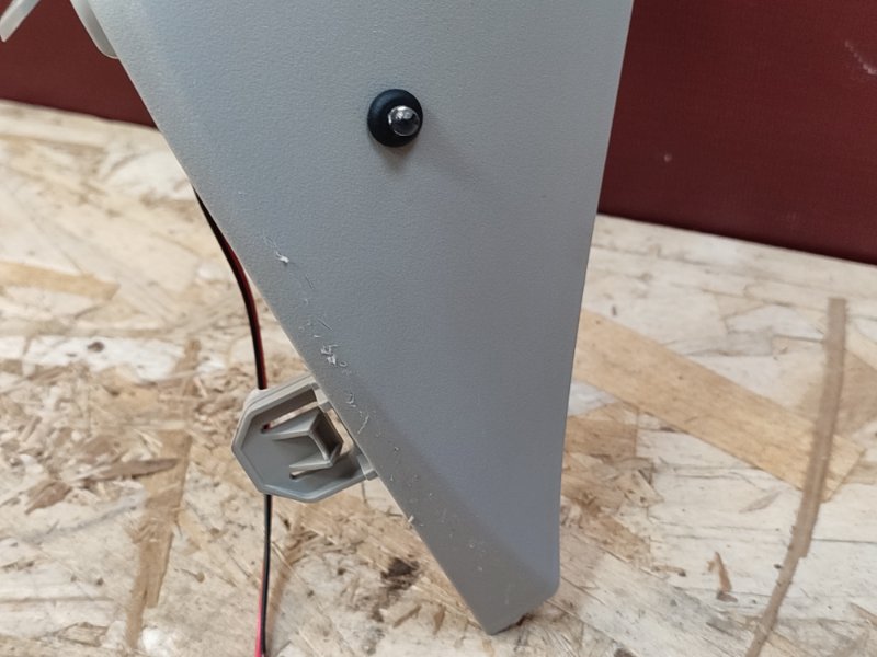 Обшивка      стойки