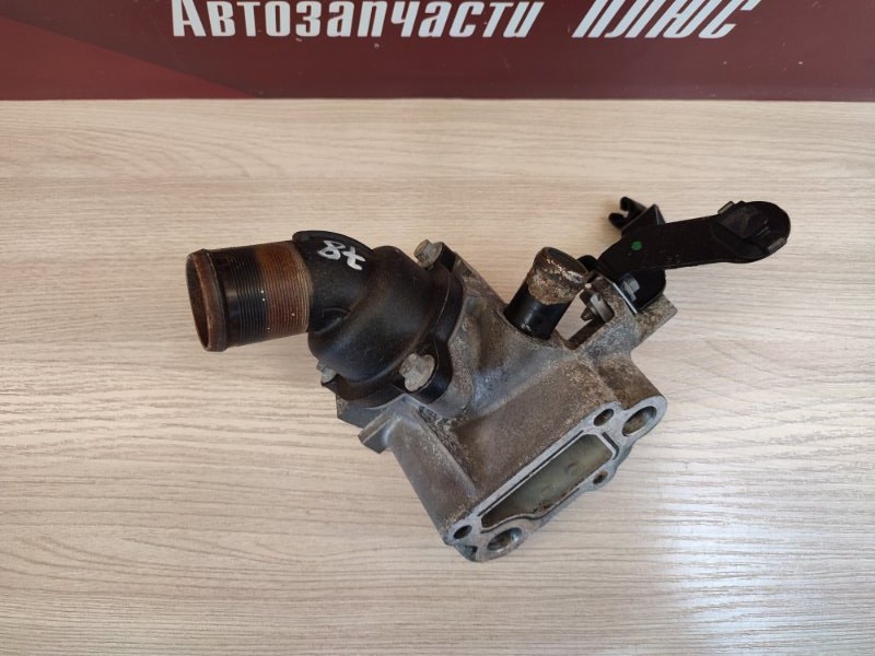 Термостат с корпусом