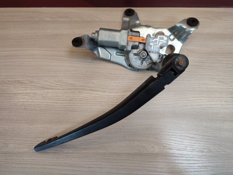 Мотор стеклоочистителя