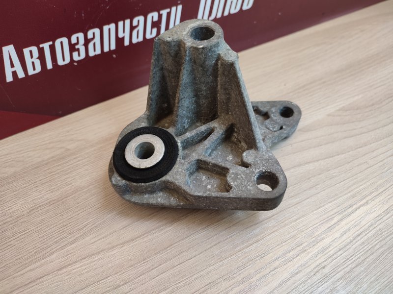 опора АКПП