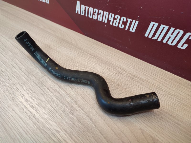 Трубка вентиляции картера