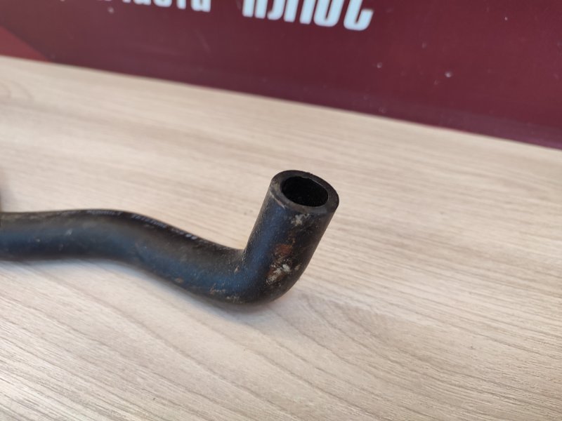 Трубка вентиляции картера