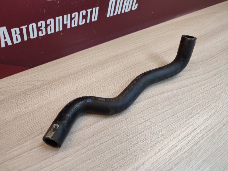 Трубка вентиляции картера