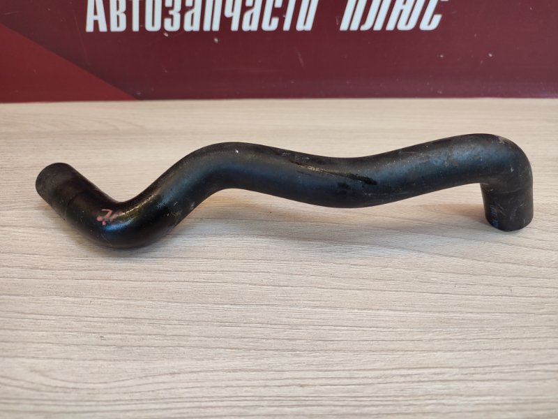 Трубка вентиляции картера