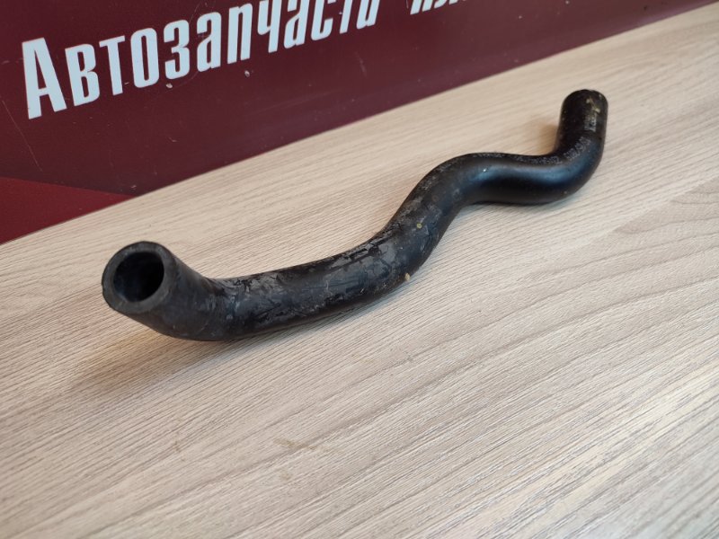 Трубка вентиляции картера