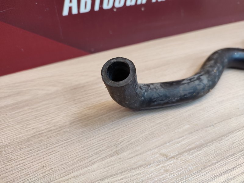 Трубка вентиляции картера