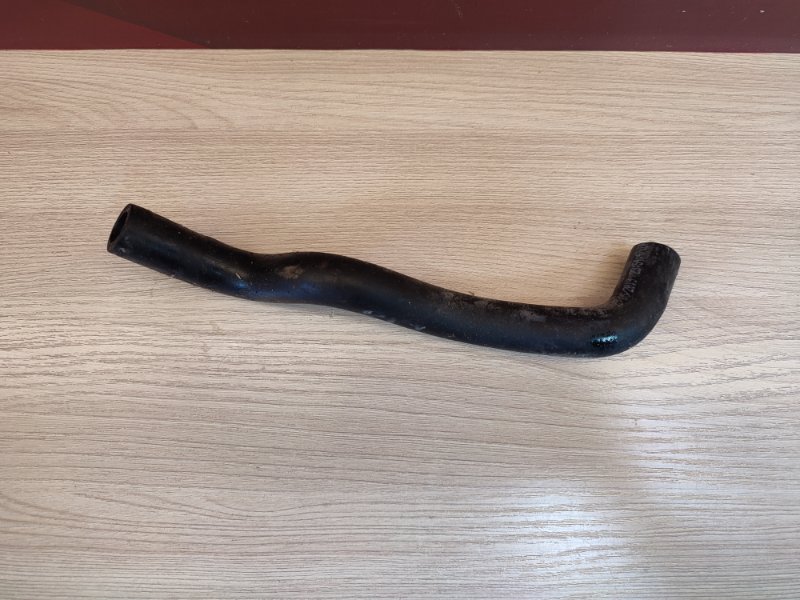 Трубка вентиляции картера