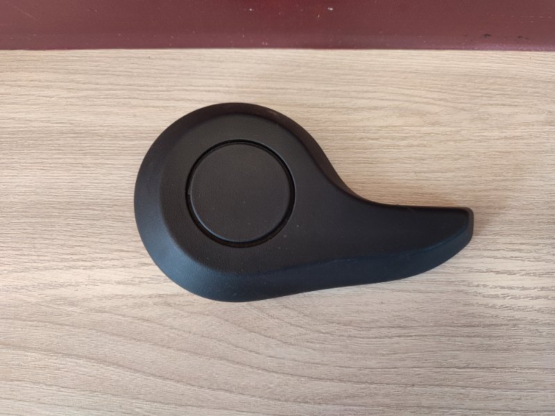 Ручка регулировки спинки сиденья