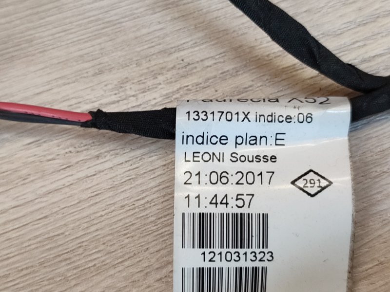 Проводка кнопки обогрева сиденья