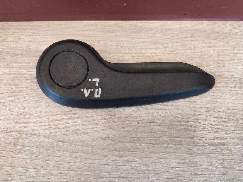 Ручка регулировки сидения по высоте