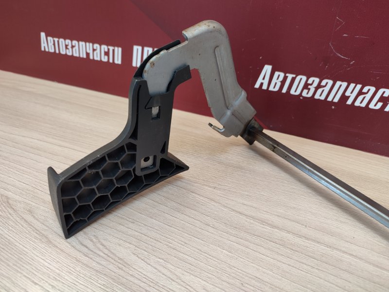 Ручка регулировки спинки сиденья