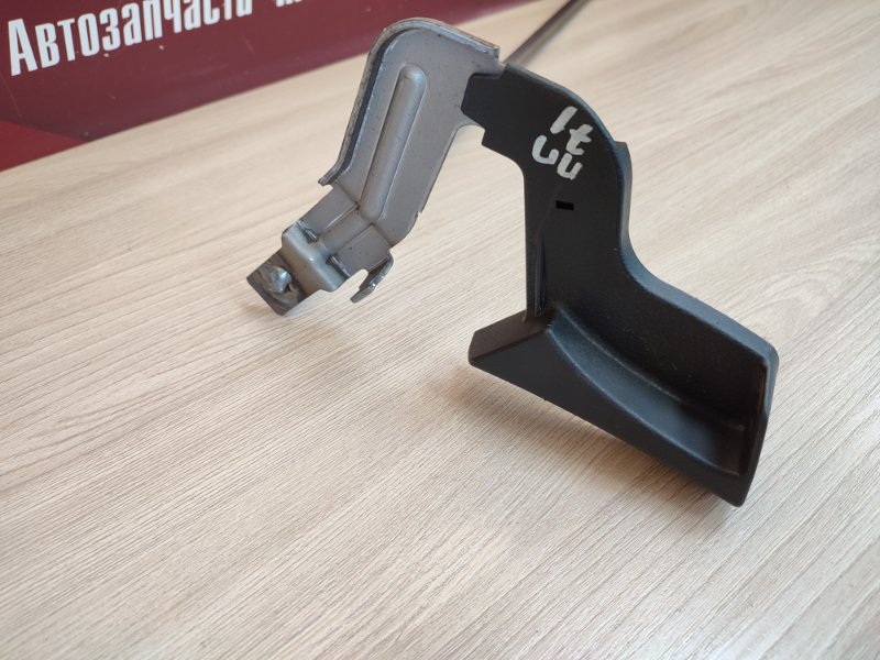 Ручка регулировки спинки сиденья