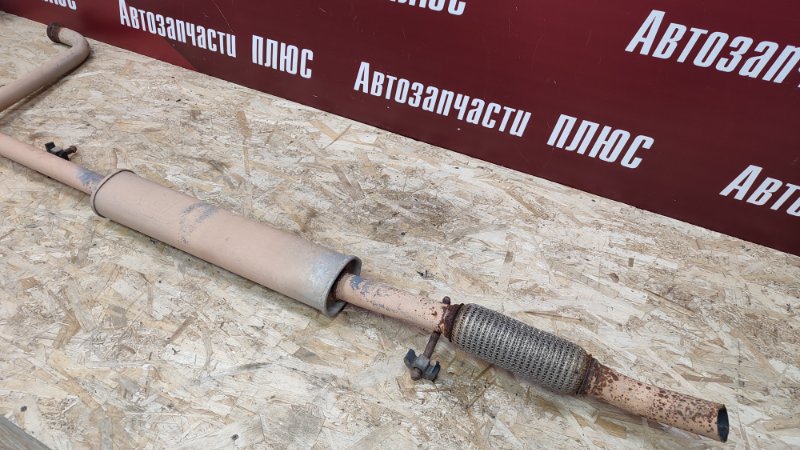 Резонатор глушителя