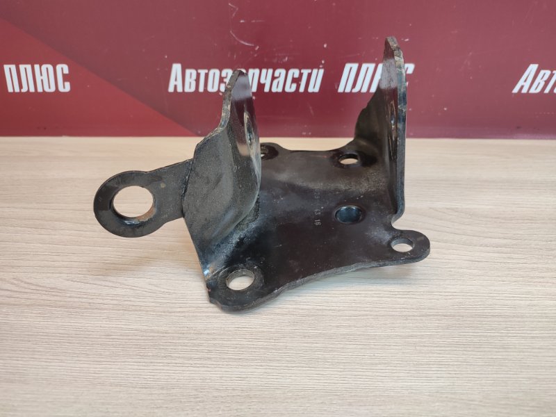 Кронштейн балки