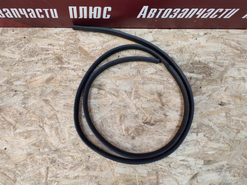 Уплотнитель двери