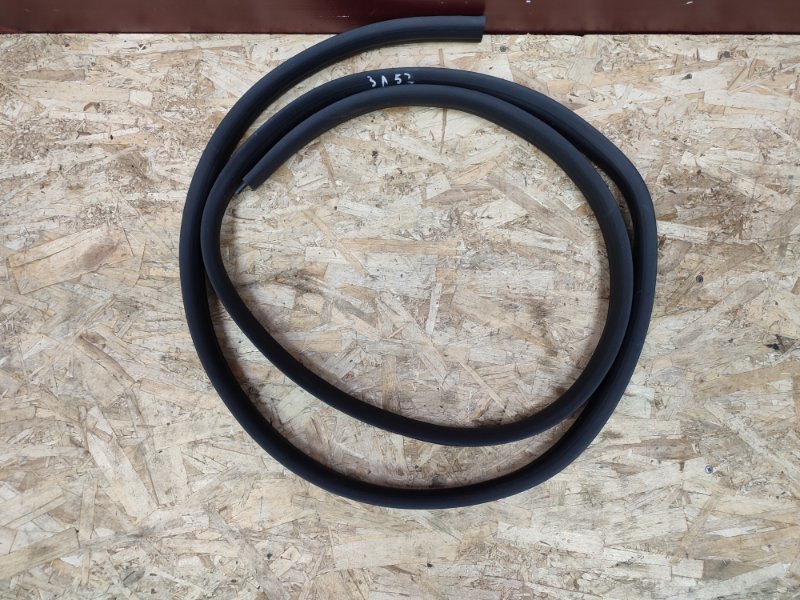 Уплотнитель проема      двери