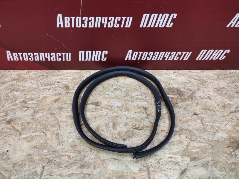 Уплотнитель проема      двери