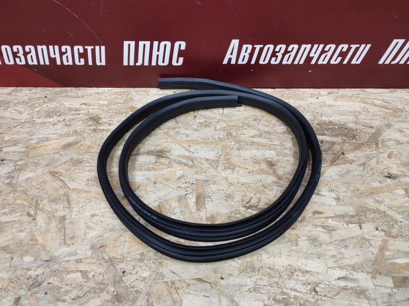 Уплотнитель проема      двери