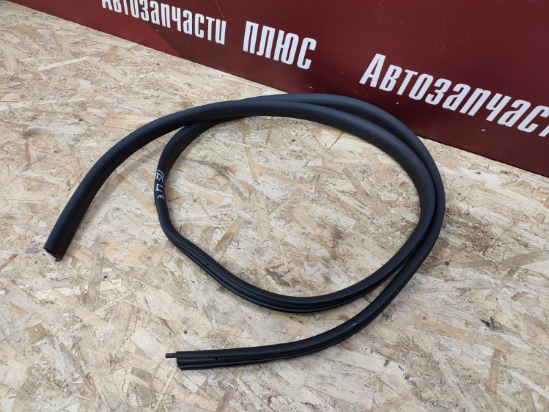 Уплотнитель проема      двери